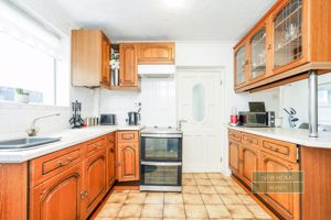 Photo 21- click for photo gallery